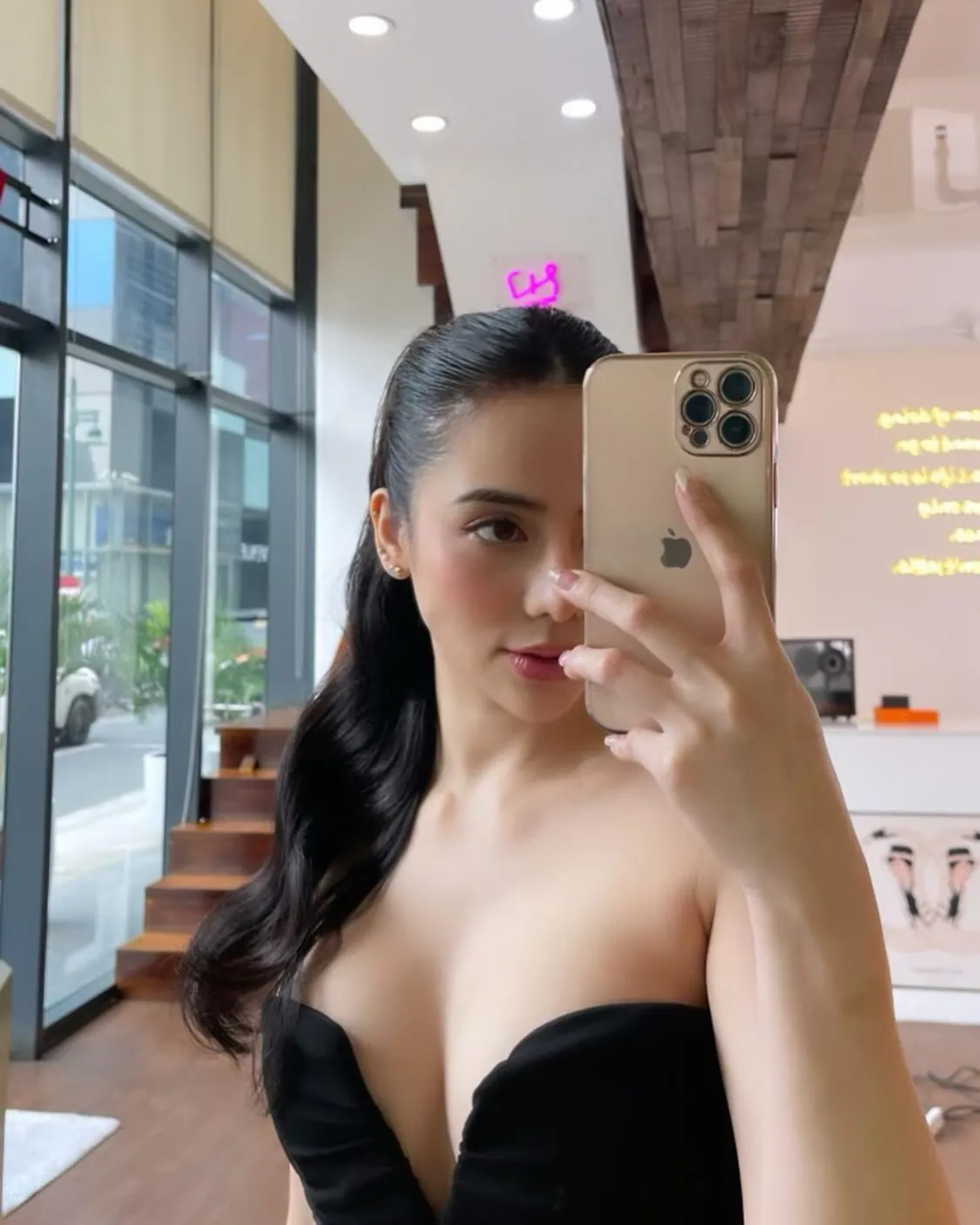 Debbie Garcia - debbie-garcia-19.webp